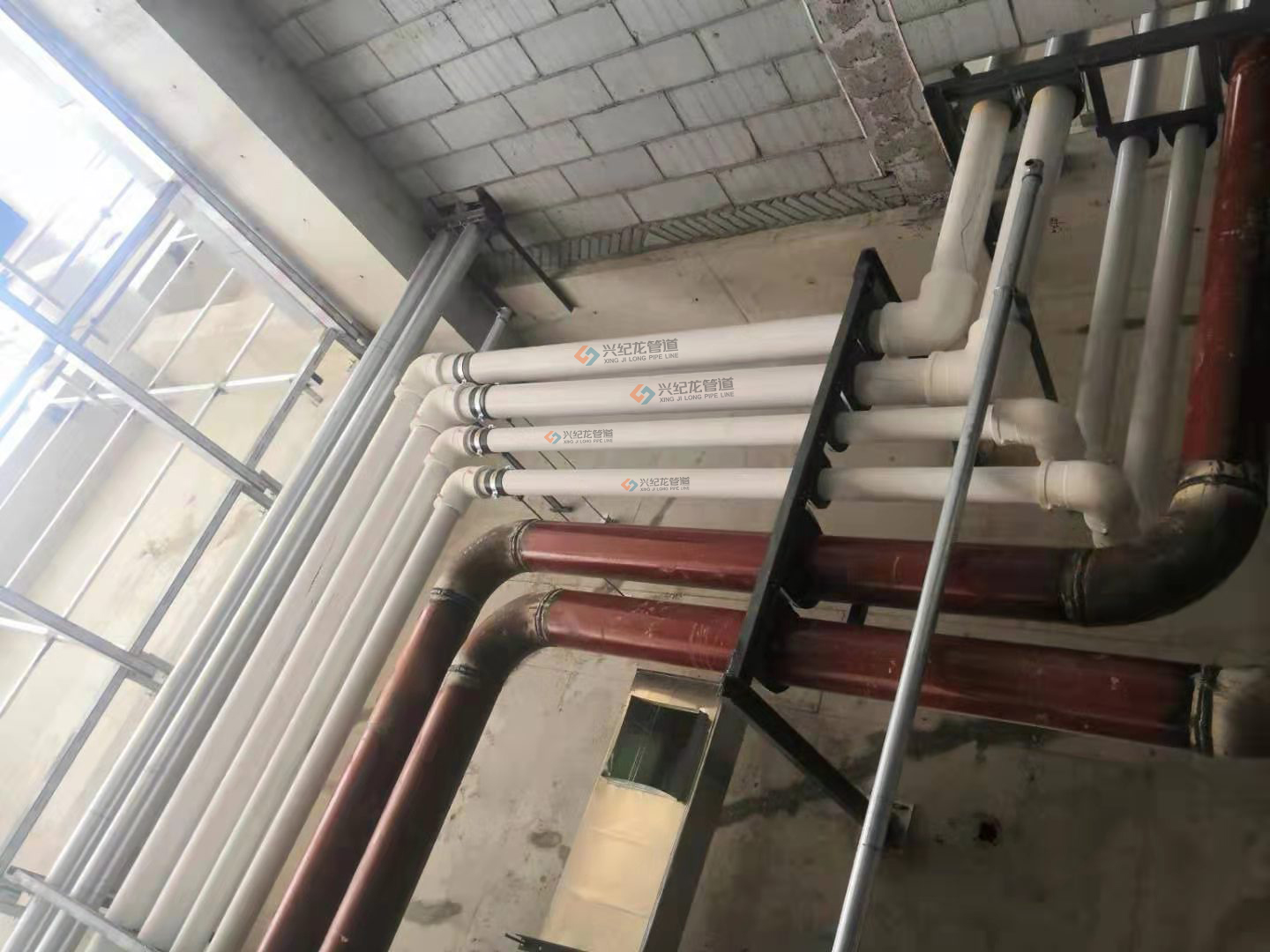 “興紀龍”鋁合金襯塑PE-RT複合管（guǎn）