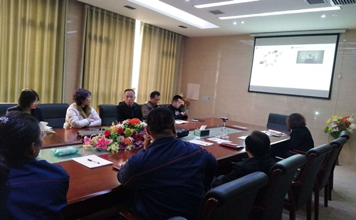 大家暢所欲言談體會（huì）