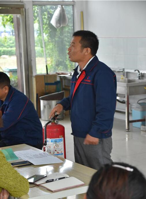 “興紀龍（lóng）”高部長滅火器安全培訓大會（huì）